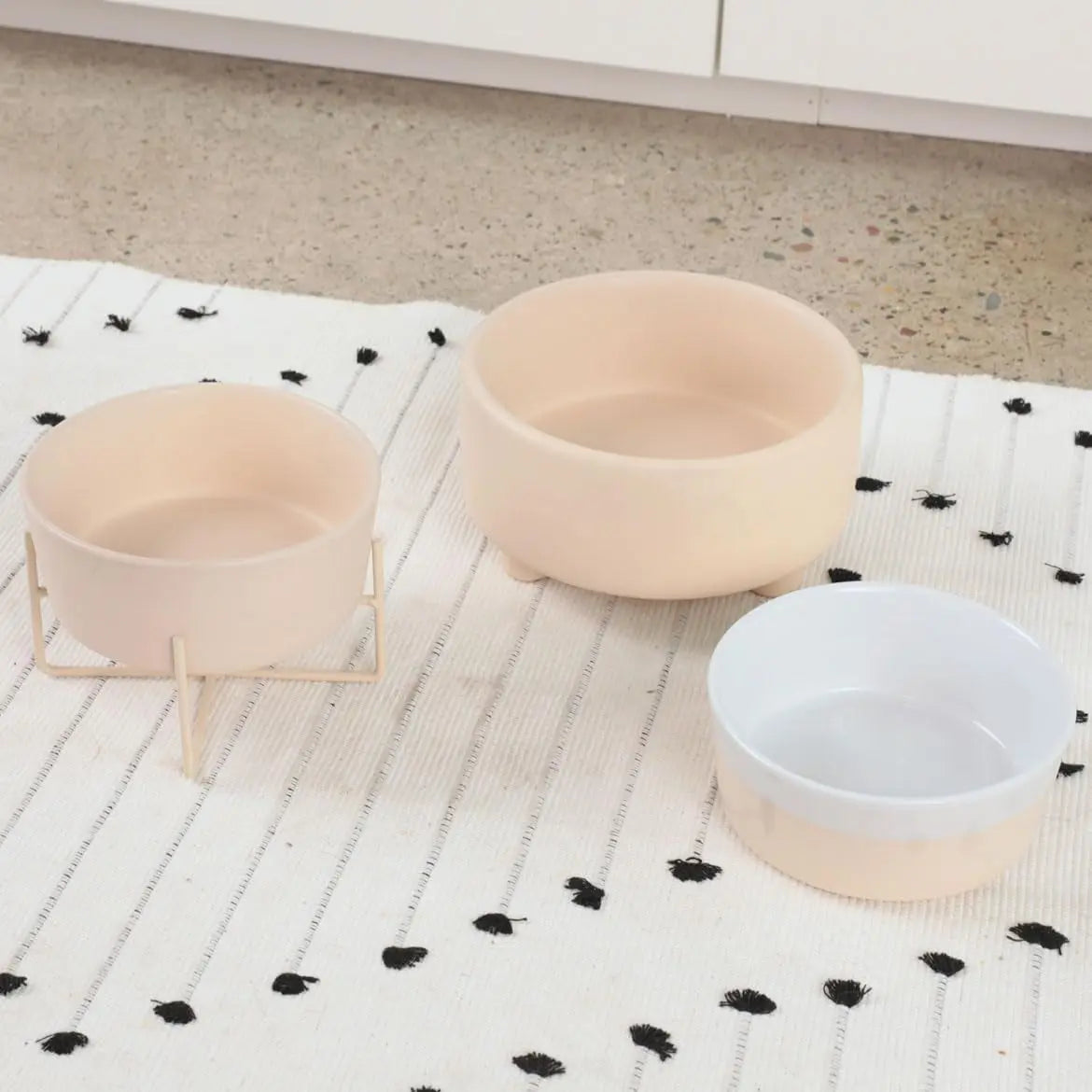 Ceramic Cat & Dog Bow