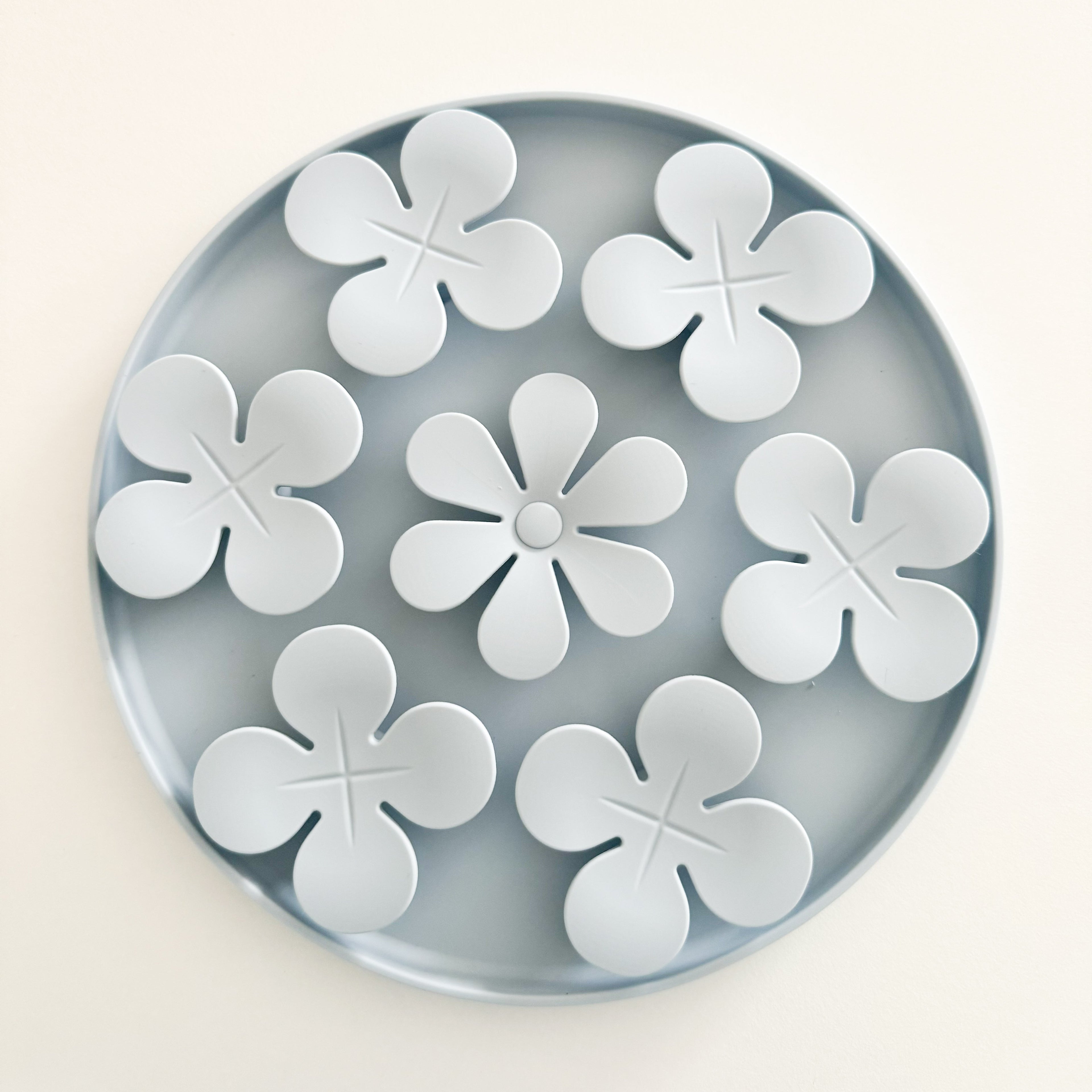 Slow down! Flower Lick Mat