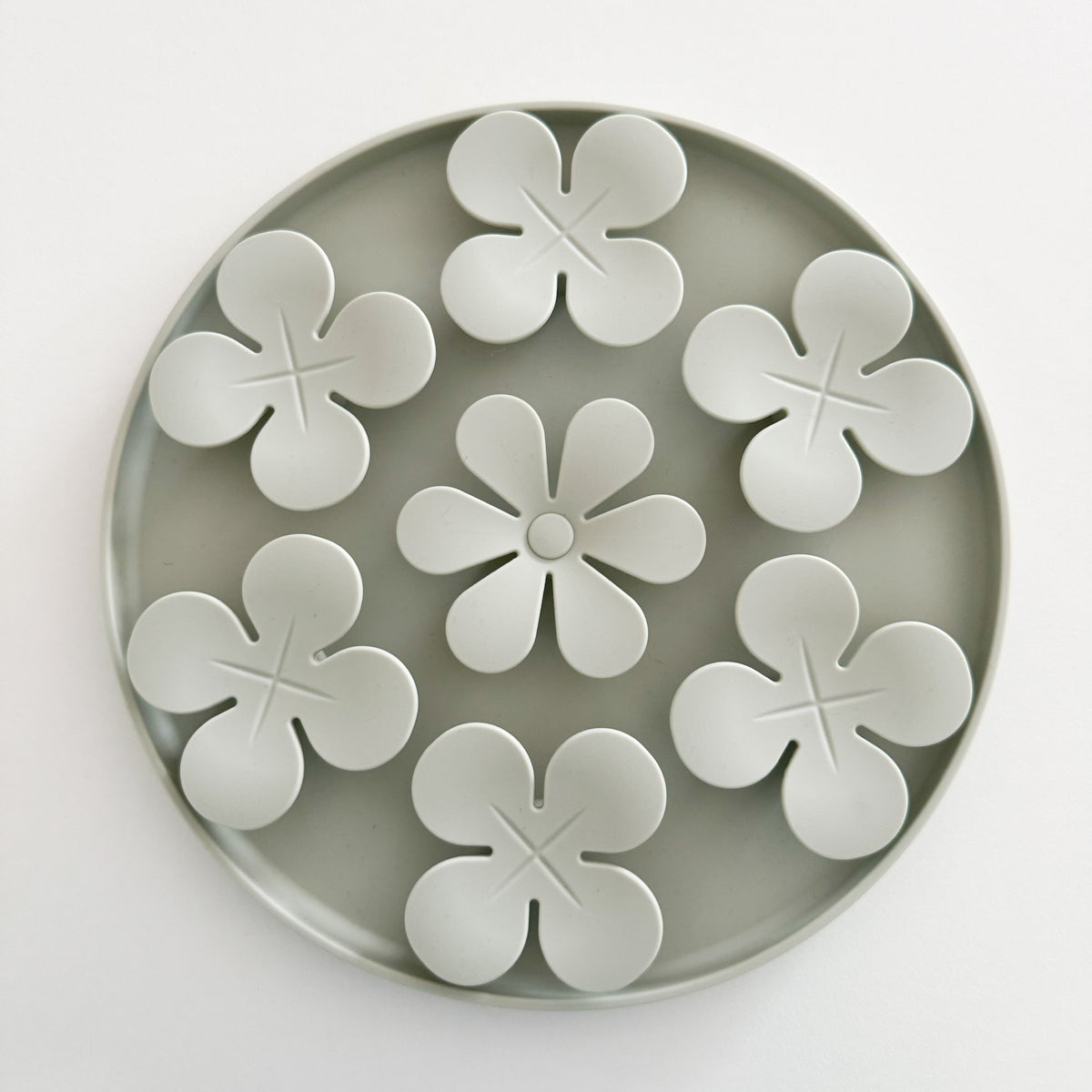 Slow down! Flower Lick Mat