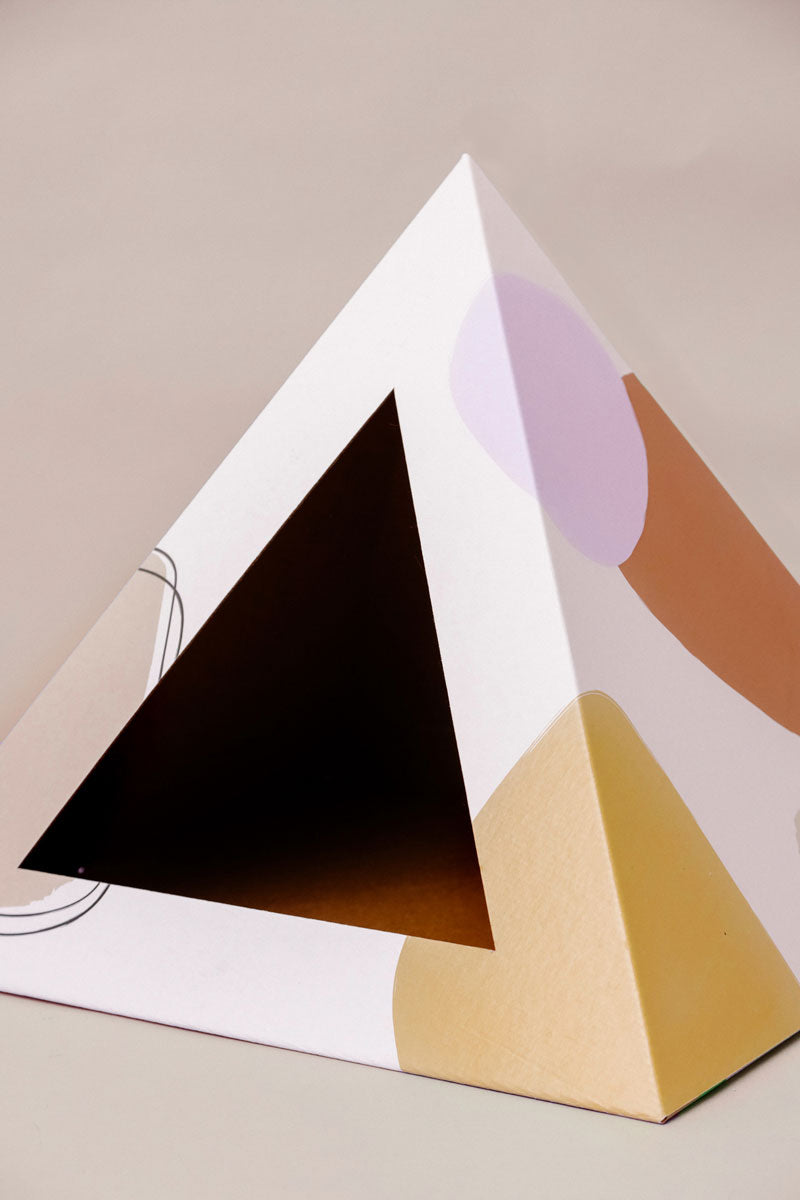 Kitty Kardboard 'Abstract'