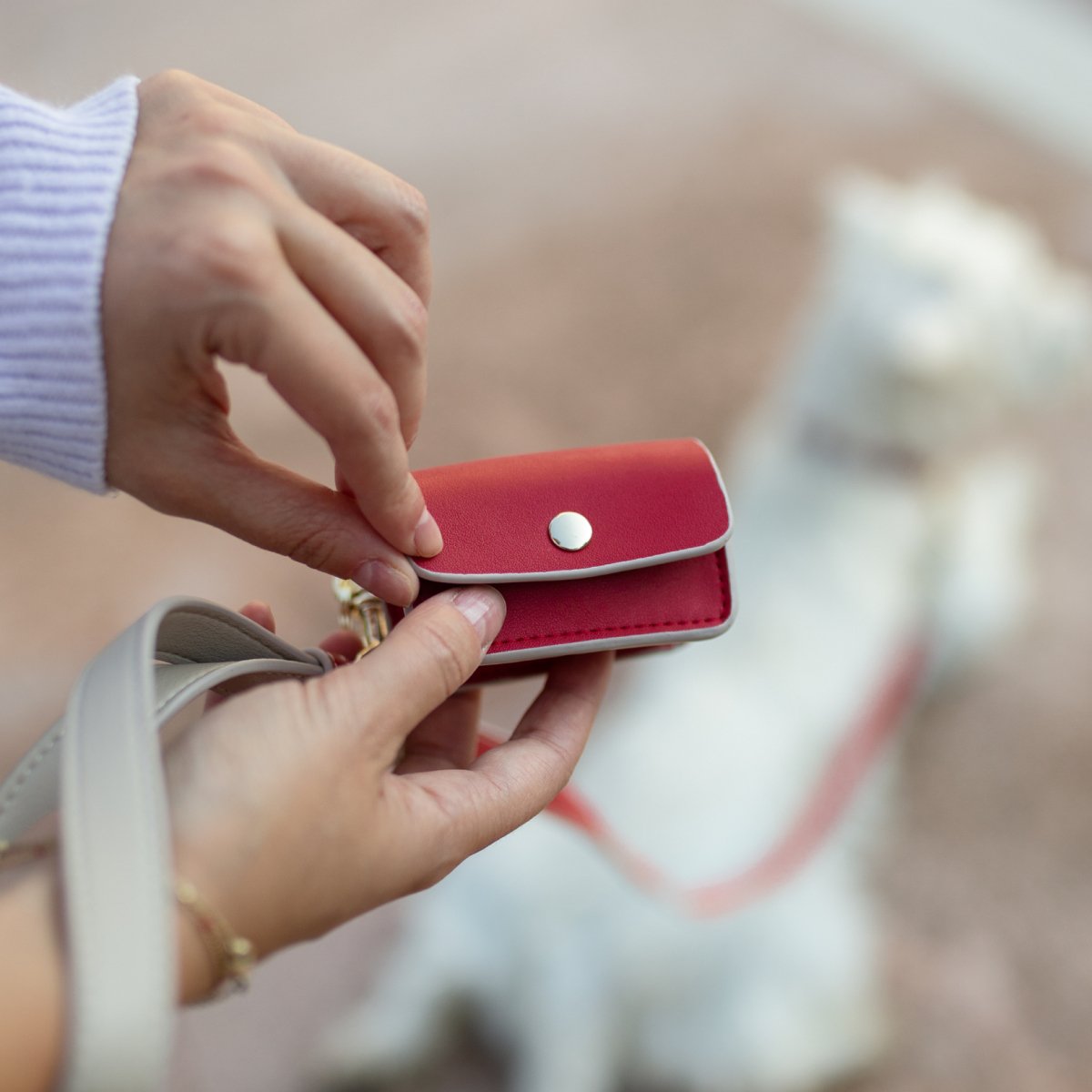 Nina Woof Vegan Leather - Bag Dispenser